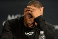 Даниэль Кормье отказался от титула UFC в полутяжелом весе