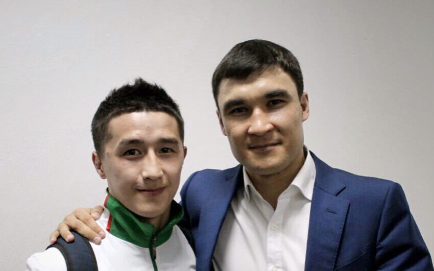 Боксер команды “Uzbek Tigers” Эльнур Абдураимов отправляется в США