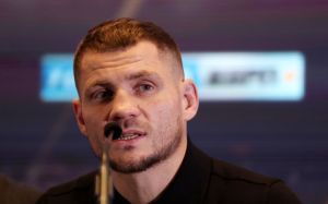 Денис Беринчик отреагировал на победу Александра Усика над Тайсоном Фьюри