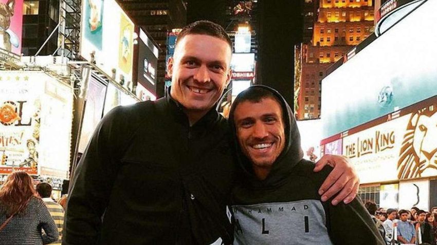 Василий Ломаченко поздравил Усика с днем рождения: "Гни свою линию!"