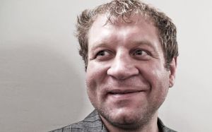 Александр Емельяненко признался, что не любит пить алкоголь