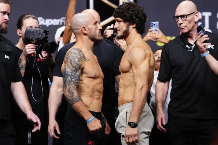 Алекс Волкановски нокаутировал Мовсара Евлоева во втором раунде на UFC 333
