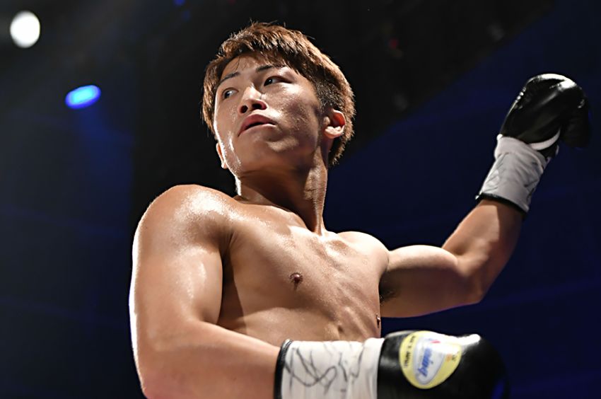 Наоя Иноуэ одолел Нонито Донэйра в драматичном бою, выиграв Всемирную боксерскую суперсерию в легчайшем весе