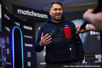 Эдди Хирн рассказал, почему еще не подписал контракт с Теренсом Кроуфордом