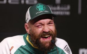 Эдди Хирн выдал инсайд о следующем сопернике Фьюри