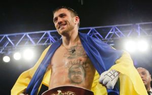 Роберт Гарсия: "У Лопеса будут хорошие шансы против Ломаченко"