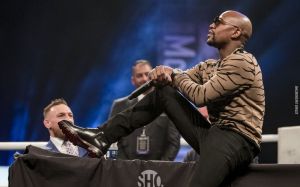 Флойд Мейвезер ведёт переговоры с UFC и может получить 9-значный гонорар