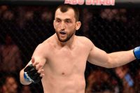 Муслим Салихов рассказал о "Бойцовском острове" UFC: "Ощущение было, что мы в больницу какую-то попали"