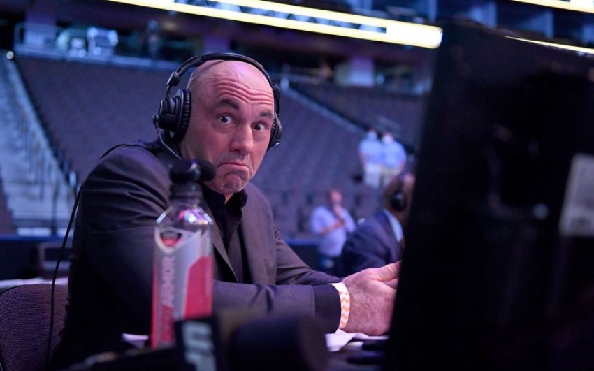 Комментатор UFC просидел в ледяной ванне 20 минут: видео