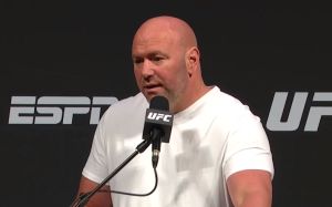 Дана Уайт рассказал, когда UFC начнет проводить титульные бои в России