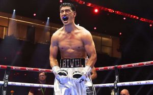 WBO назначила промоутерские торги по бою Бивол - Смит