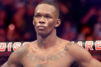 Исраэль Адесанья призывает UFC поднять сумму бонусов