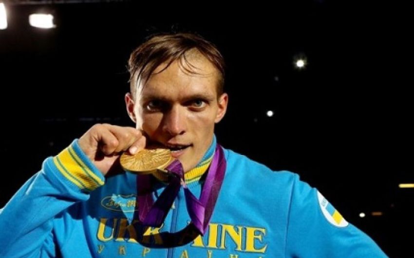 Усик выбил десятку. У российских тяжеловесов - новый серьезный конкурент