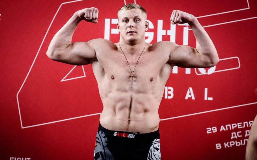 Слух: Сергей Павлович подписал контракт с UFC